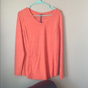 Duluth dry fit longsleeve